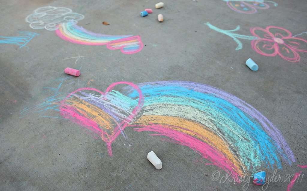 IMAGE: http://ksnyderphoto.smugmug.com/Family/2011-March-1/IMG0198-16x10/1235353837_G4niQ-XL-2.jpg